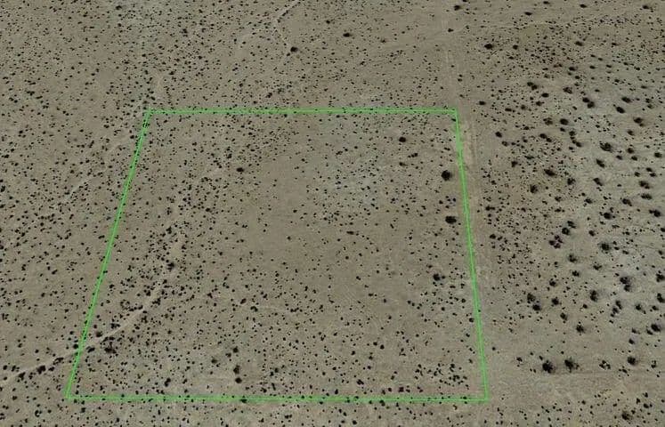 Lots & Land-Other in Lancaster - Lancaster, California, 93535
