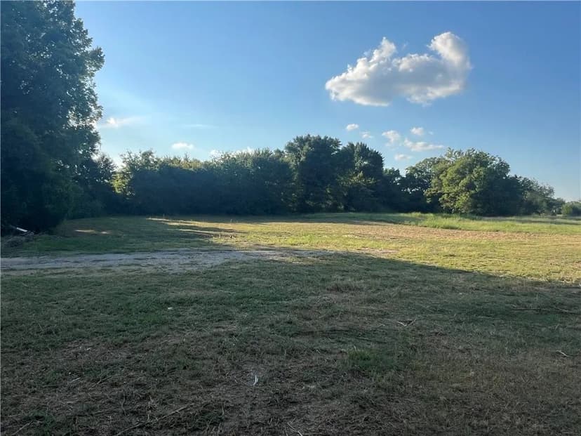 Property from 303 E WASHINGTON - KW