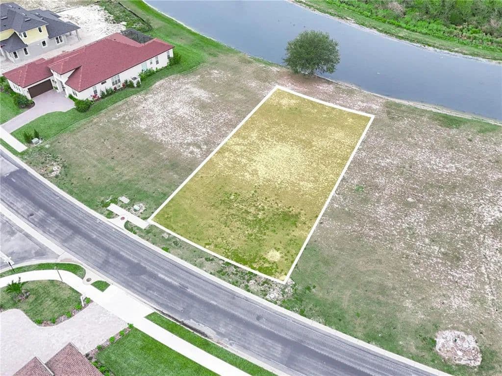 Vacant Land in Auburndale - Auburndale, Florida, 33823