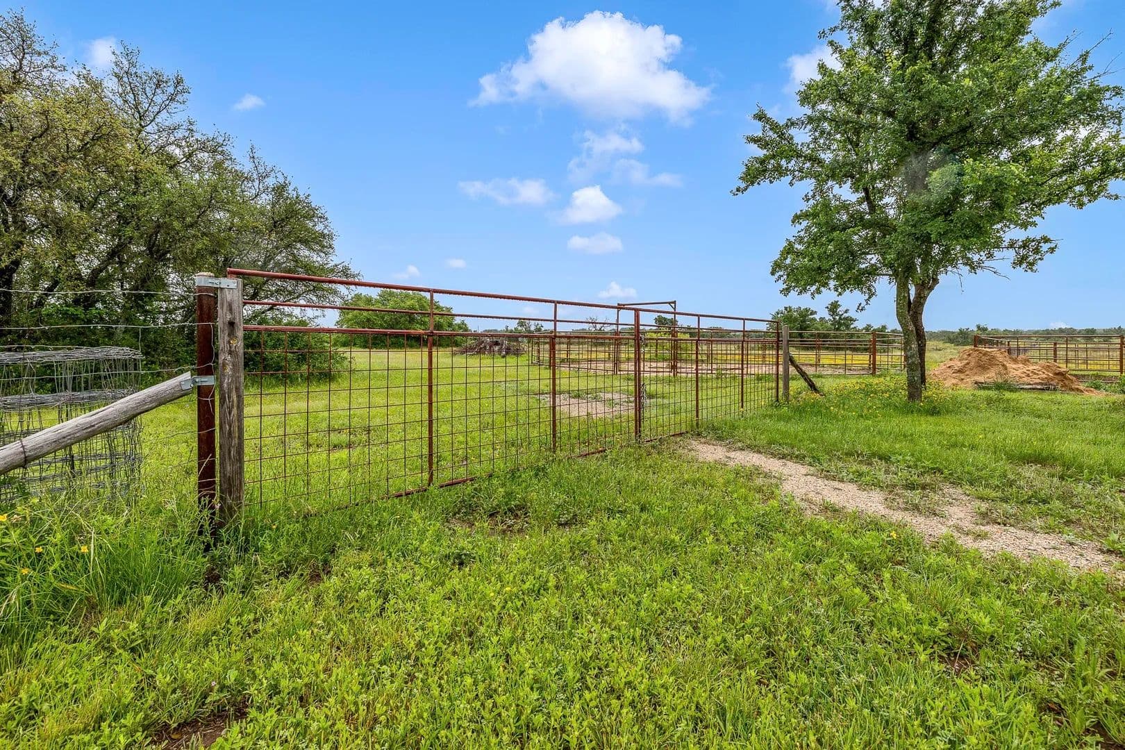 5 Acres of Land for Sale in Brownwood, TX - Brownwood, Texas, 76801