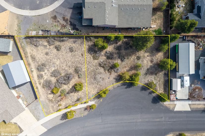 Land -Single Family Acreage in La Pine