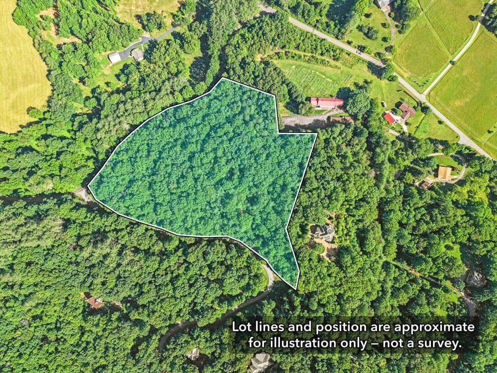 9.68 Acres of Land for Sale in Franklin, NC - Franklin, North Carolina, 28734