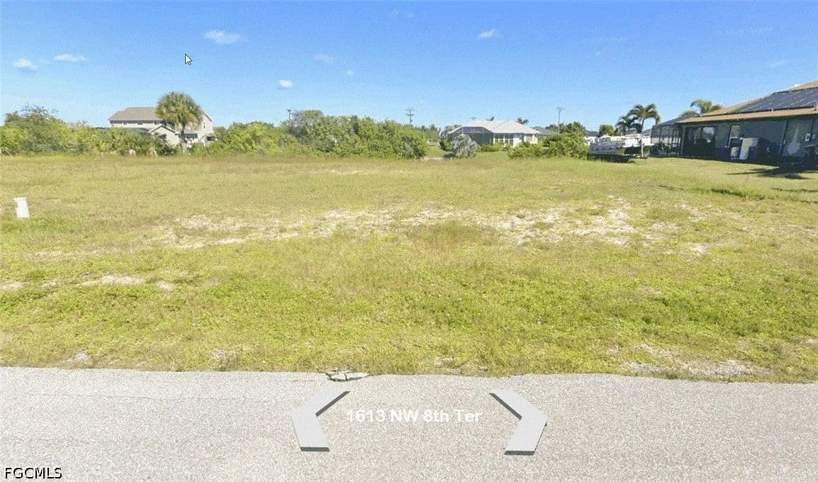 Vacant Land in Cape Coral - Cape Coral, Florida, 33993