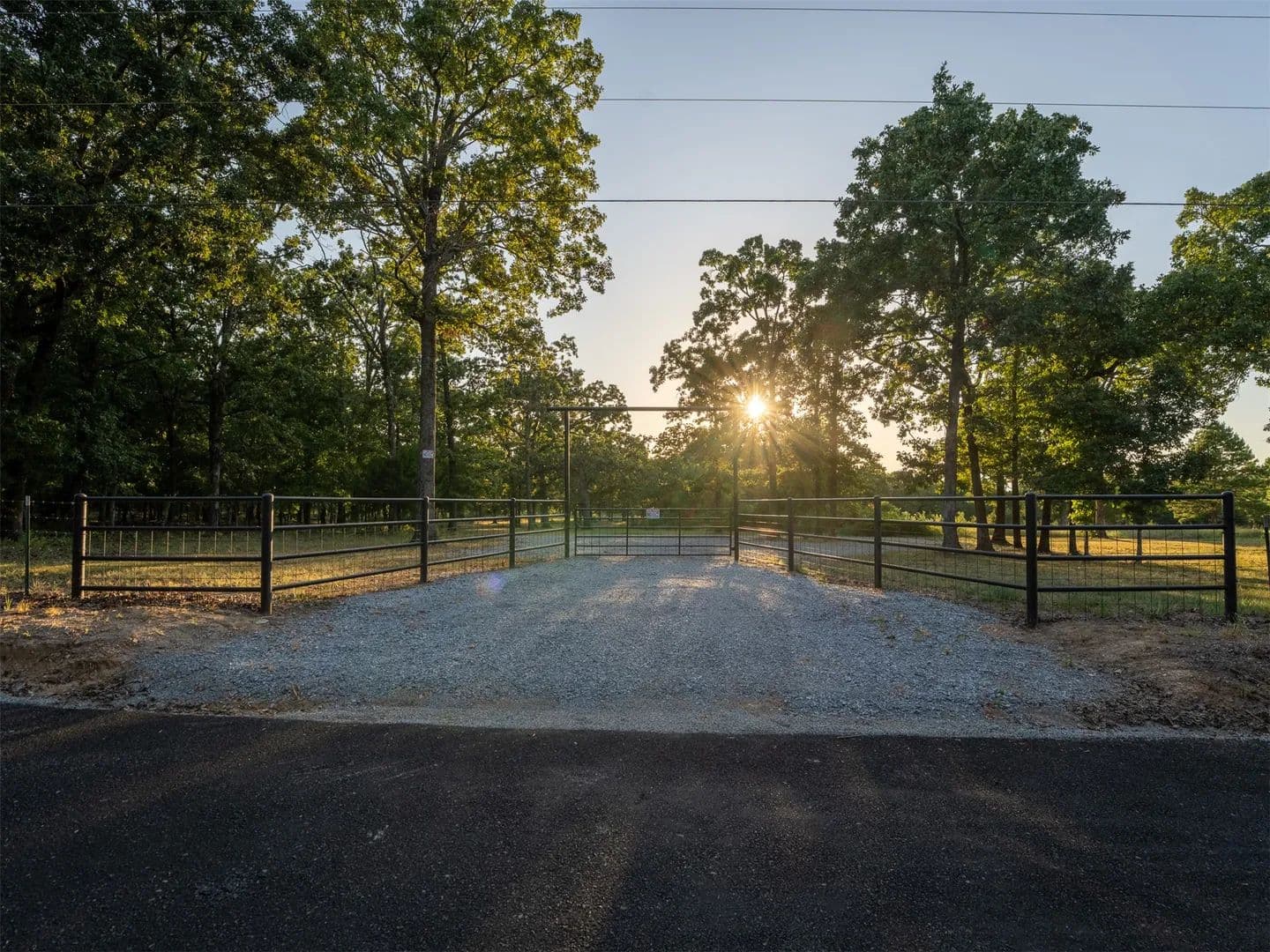 20 Acres of Land for Sale in Locust Grove, OK - Locust Grove, Oklahoma, 74352