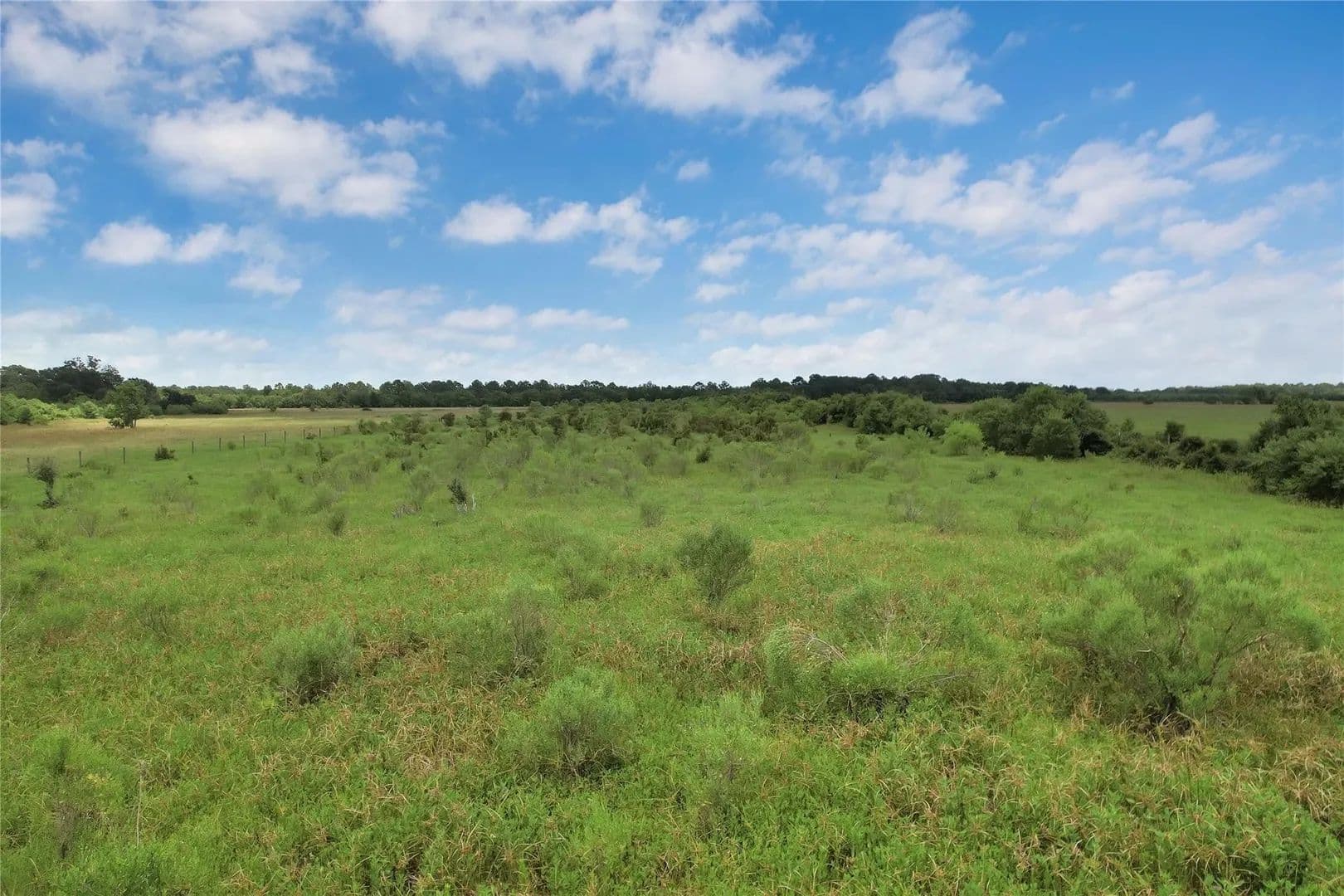 Lots & Land-Other in Anahuac - Anahuac, Texas, 77514