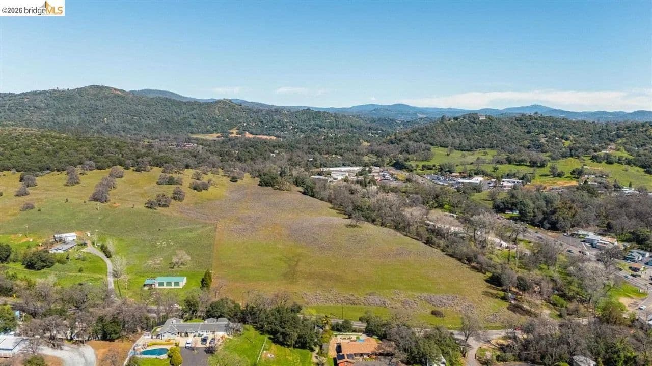 Lots & Land-Other in Jamestown - Jamestown, California, 95327