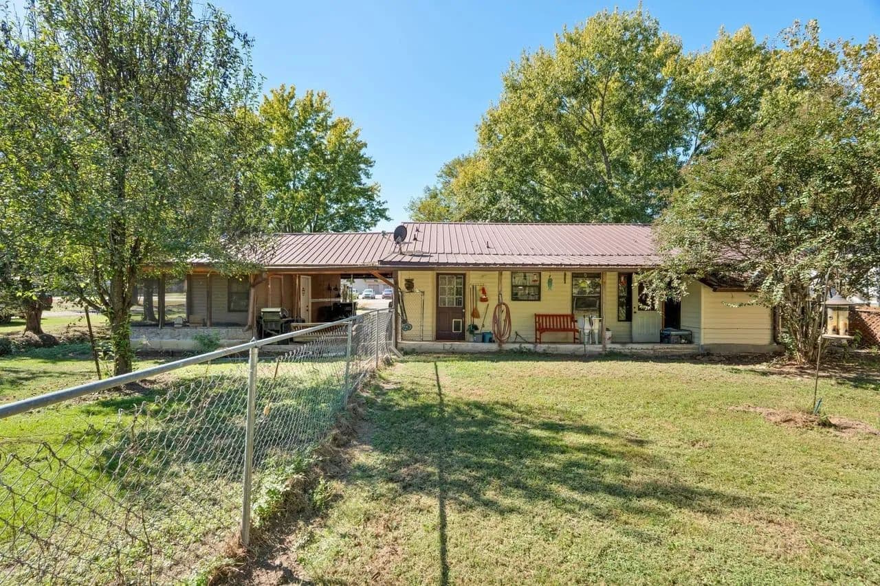 Lavaca 18 - Lavaca, Arkansas, 72941
