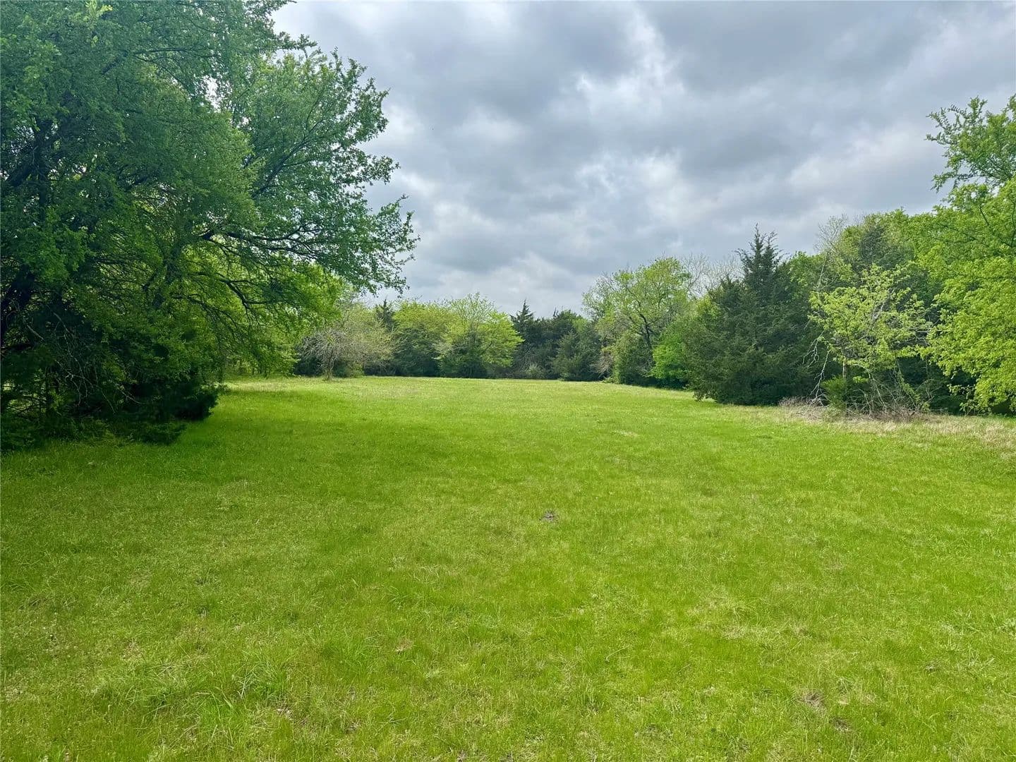 5 Acres of Land for Sale in Greenville, Texas - Greenville, Texas, 75401