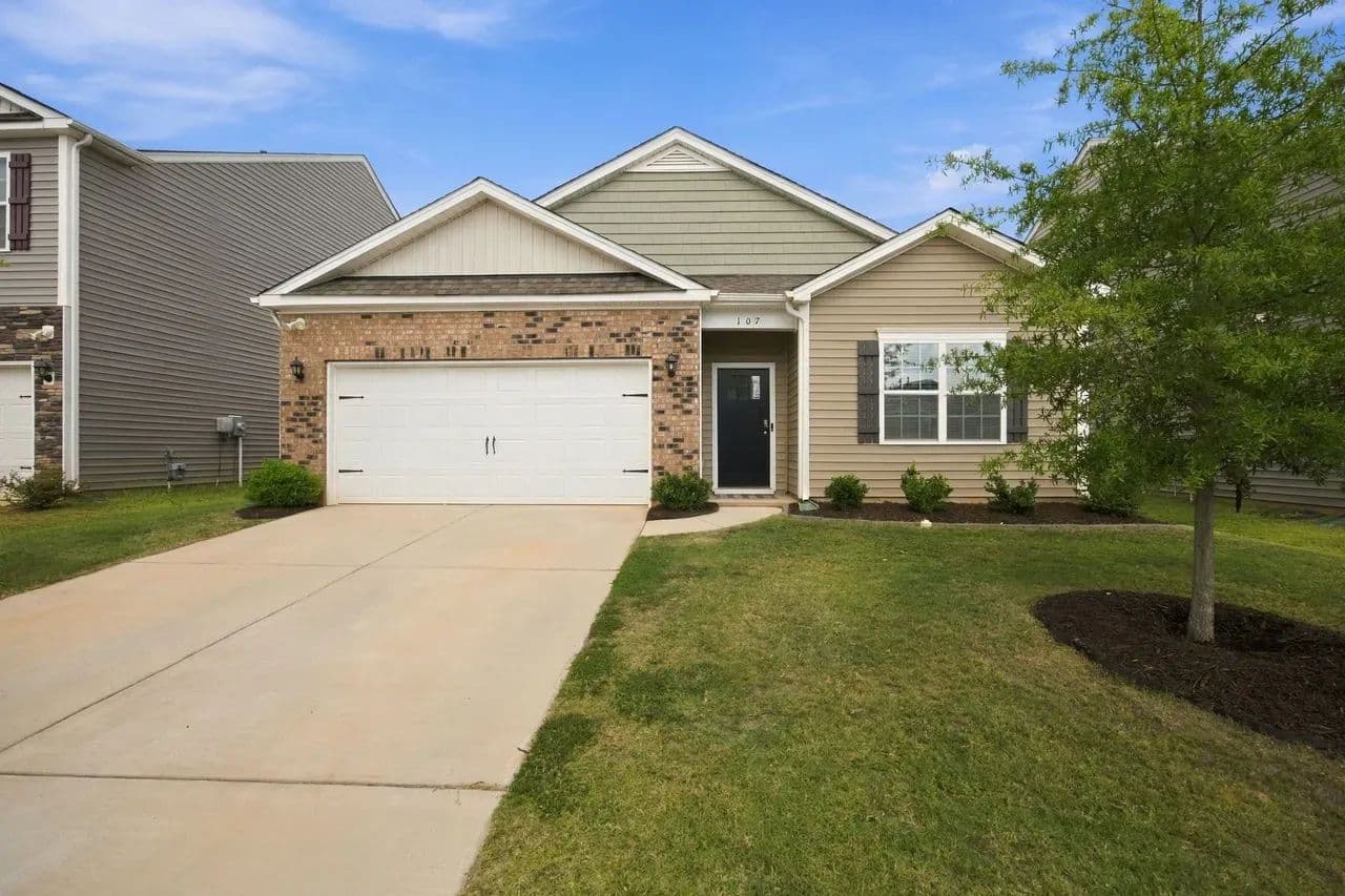 4BD/2BA Home - 107 Meadow View Drive #217 Statesville NC - Iredell Co - Statesville, North Carolina, 28677