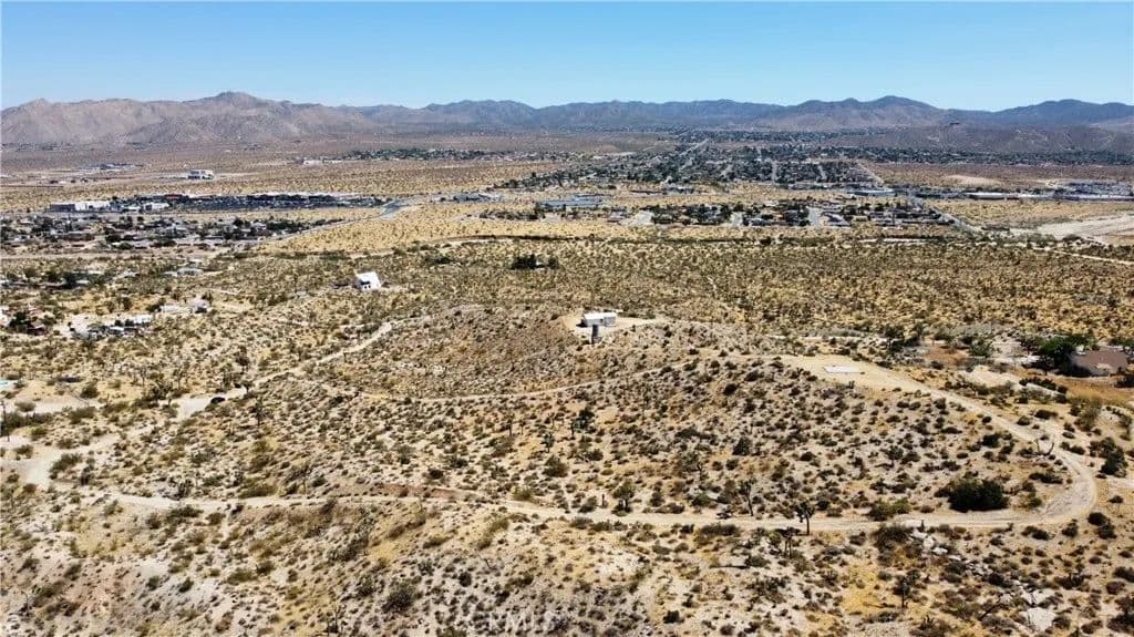 Lots & Land-Other in Yucca Valley - Yucca Valley, California, 92284