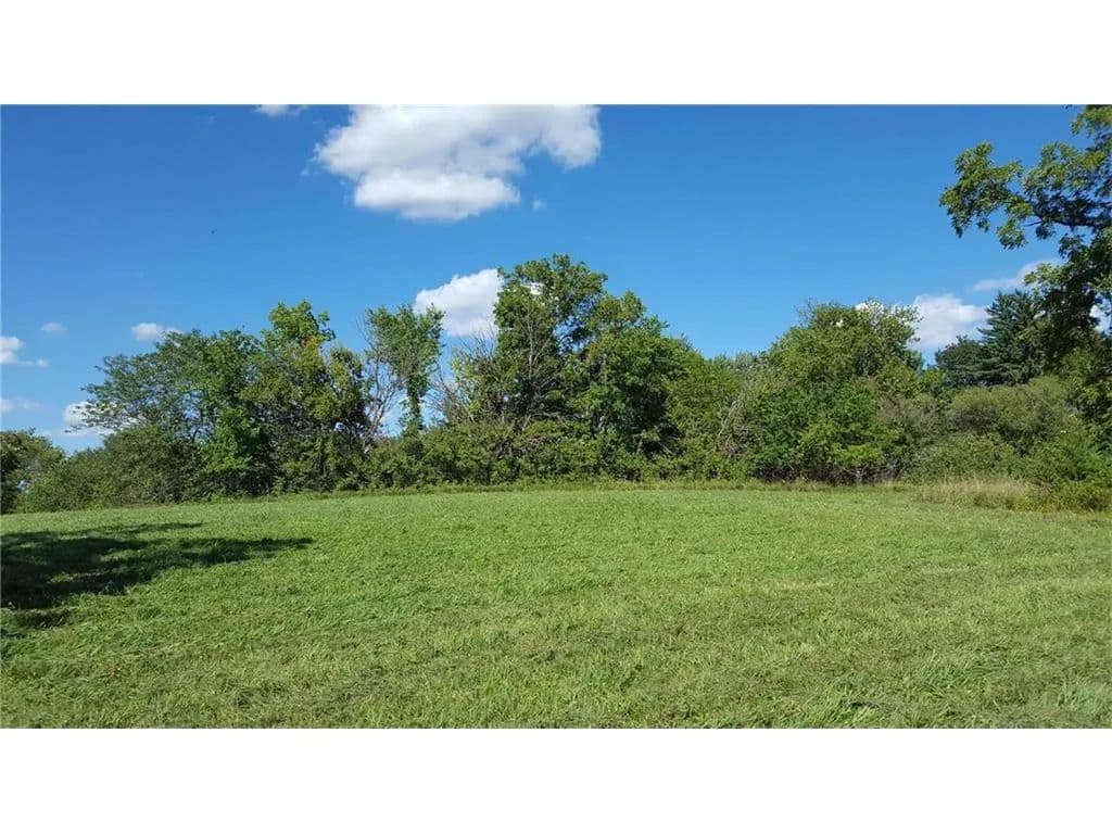 Property from 4.95Ac Liberty Street - KW - Smithville, Missouri, 64089