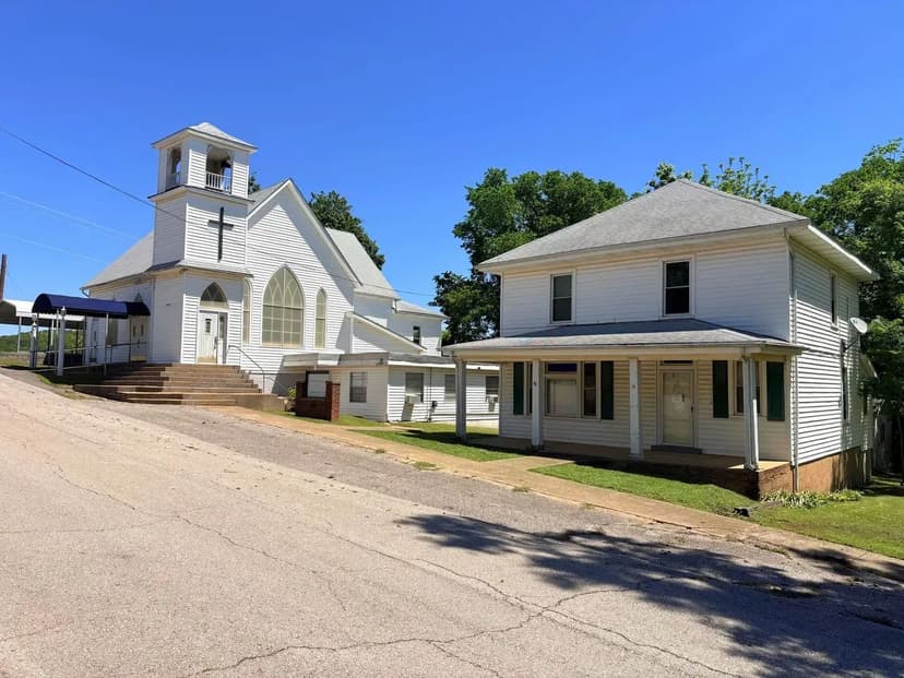 Historic Pre-1900 Church Property with Attached Living Quarters in Wayne Co.