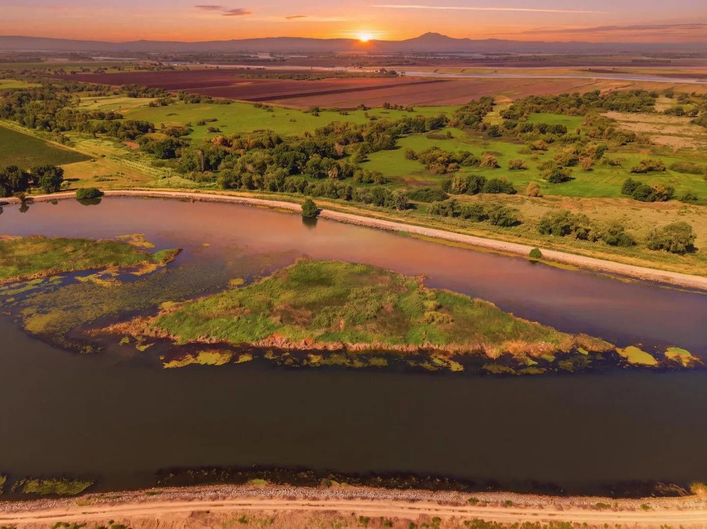 5.6 Acres of Land for Sale in Stockton, California - Stockton, California, 95219