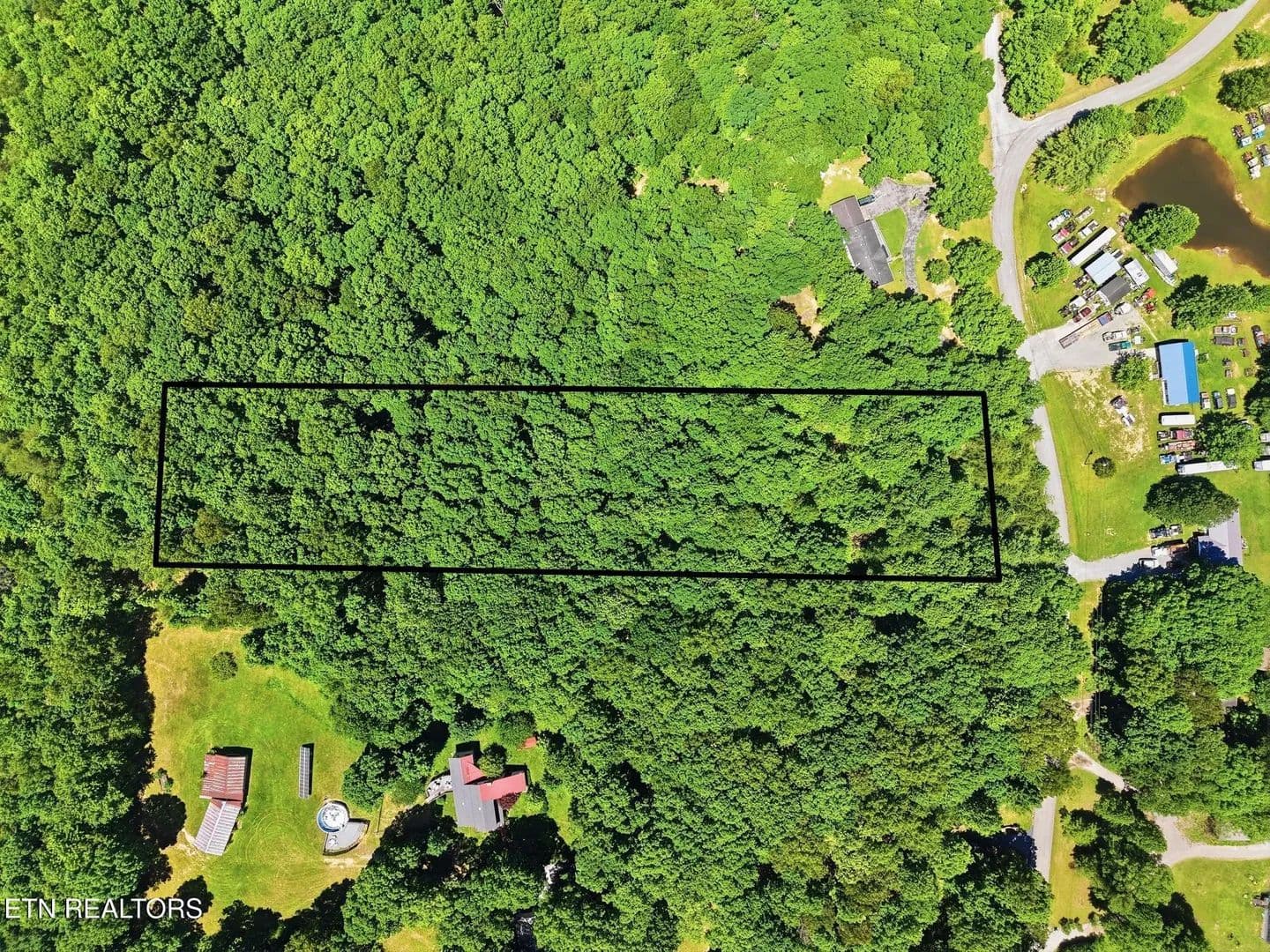 2.6 Acres of Land for Sale in Monterey, TN - Monterey, Tennessee, 38574