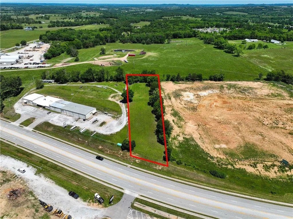 Lots & Land-Other in Berryville - Berryville, Arkansas, 72616