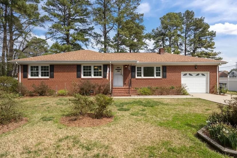 3 BD 2 BA Residential Property for Sale in Isle of Wight County VA!