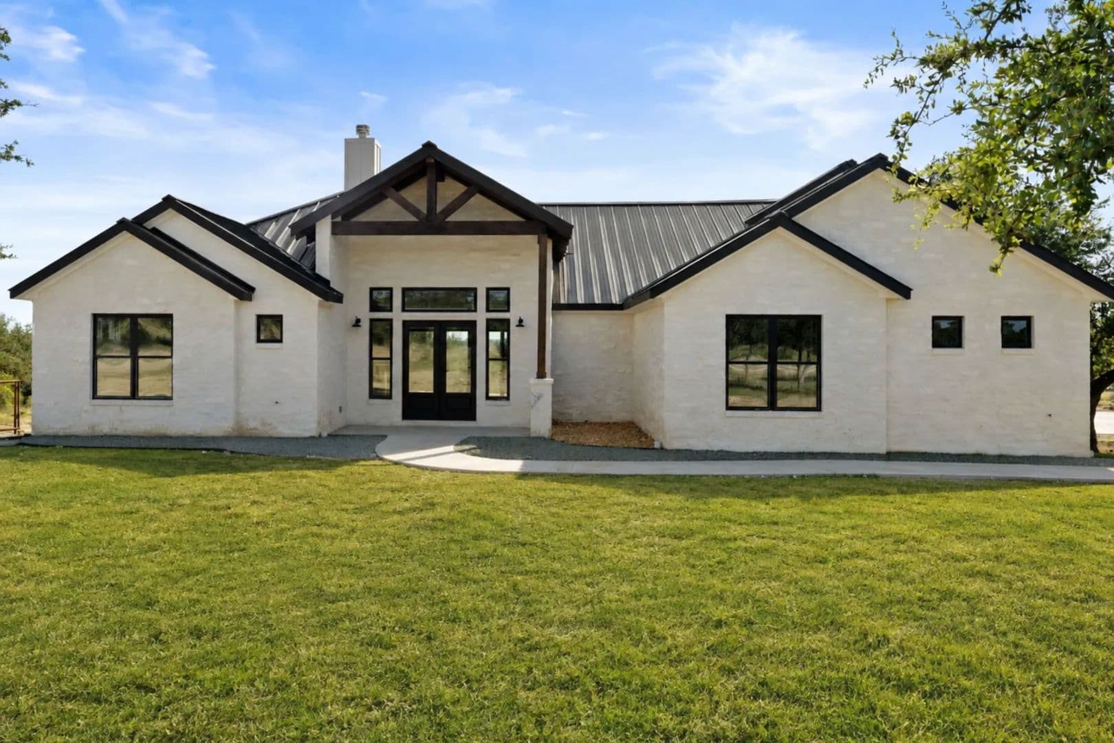765 Legacy Hills Dr, Johnson City, TX 78636 - Johnson City, Texas, 78636