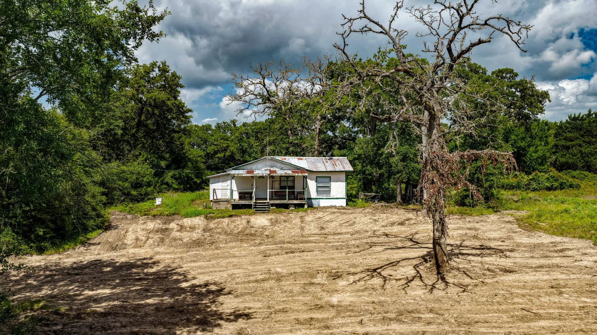 Fully Furnished House on 19 Acres - Gause, Texas, 76556