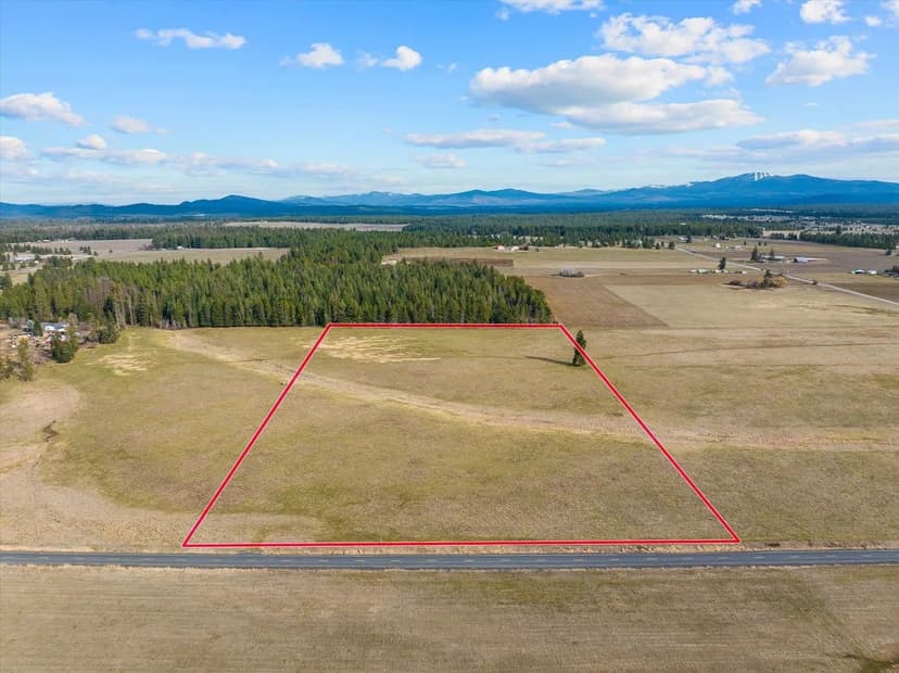Vacant Land in Deer Park