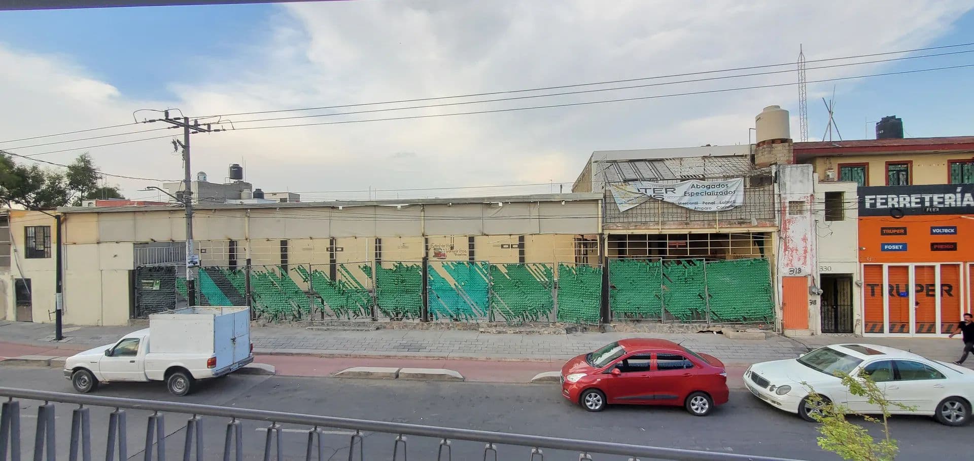 ¡TERRENO EN VENTA PERIFERICO CASI MARIANO OTERO PARA BODEGA, LOCAL O DEPARTAMENTOS. - land for sale