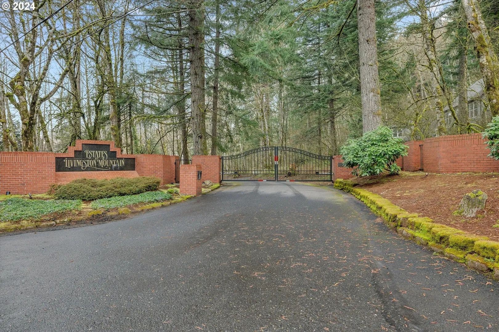 Lots & Land-Other in Camas - Camas, Washington, 98607