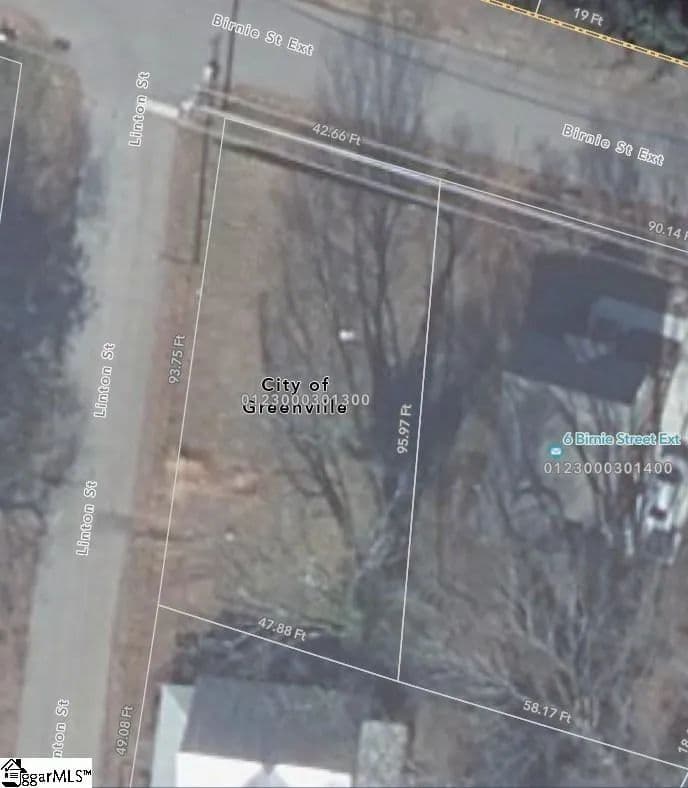 0.1 Acres of Land for Sale in Greenville, SC - Greenville, South Carolina, 29611