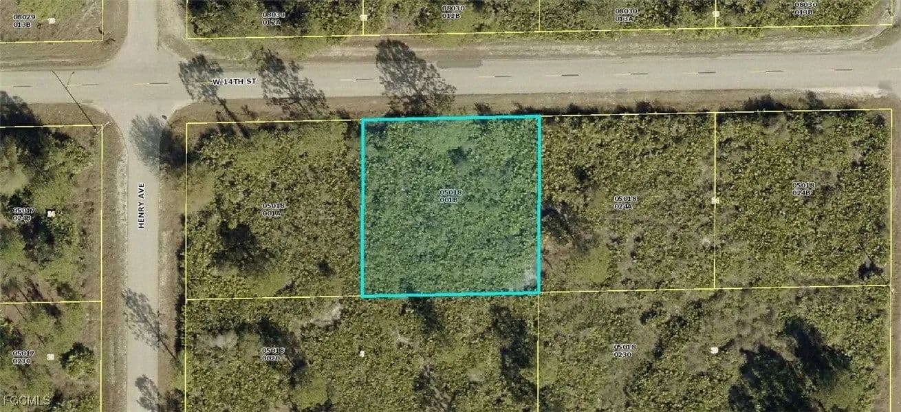 Lots & Land-Other in Lehigh Acres - Lehigh Acres, Florida, 33972