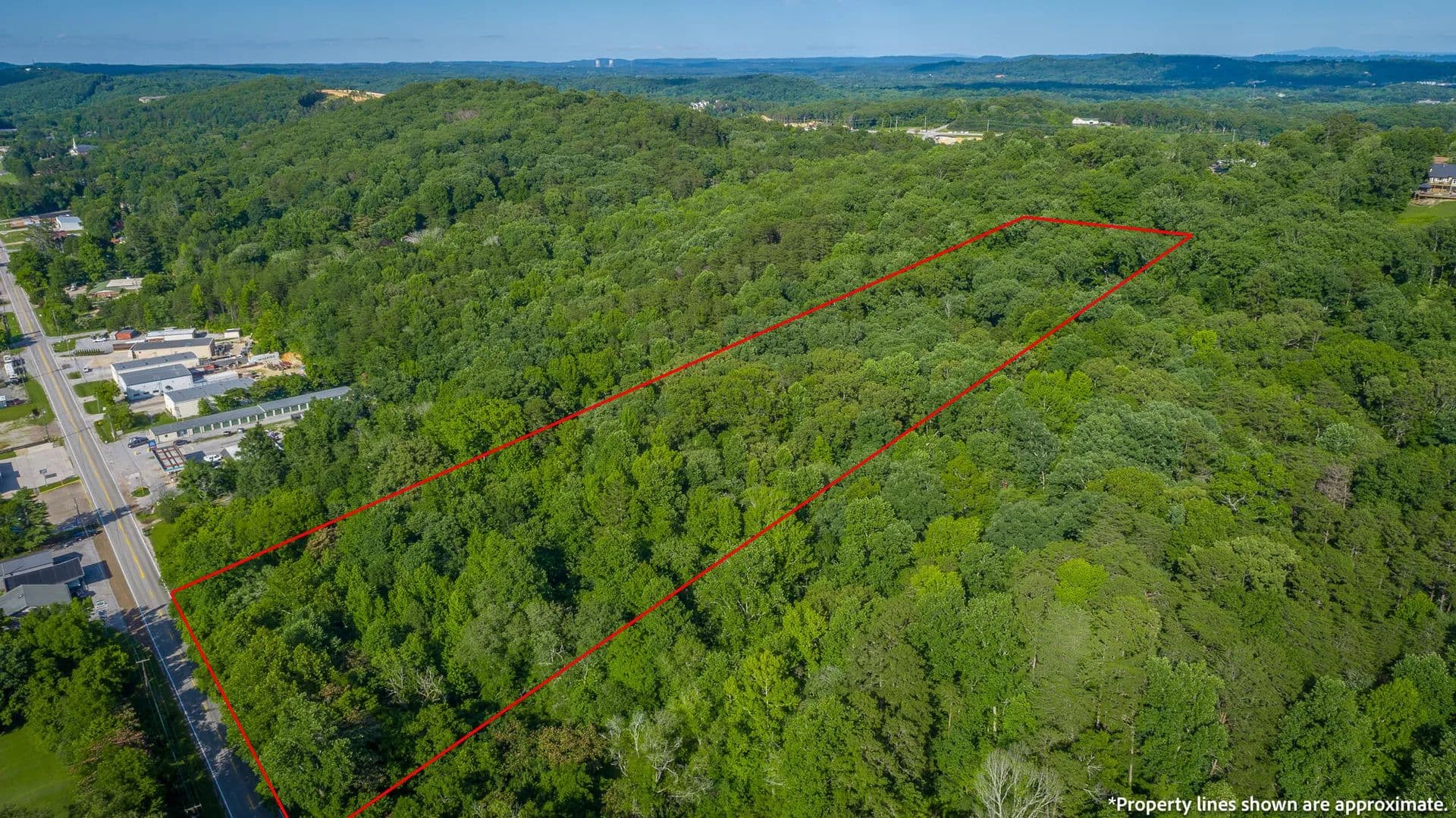 5.2 Acres of Land for Sale in Chattanooga, Tennessee - Chattanooga, Tennessee, 37415