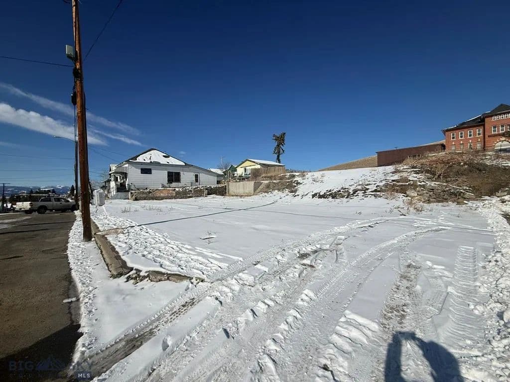 Land -Single Family Acreage in Butte - Butte, Montana, 59701