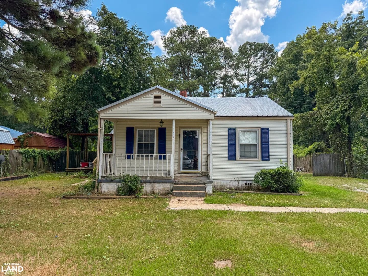 Greensboro College Park Home or Rental House - Greensboro, Alabama, 36744