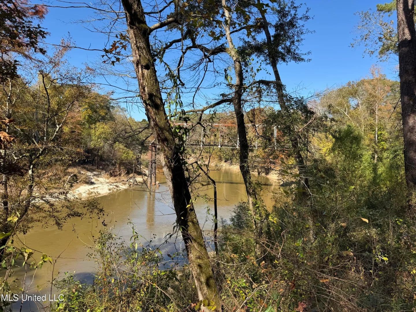 7.67 acres near Florence, Mississippi - Florence, Mississippi, 39073
