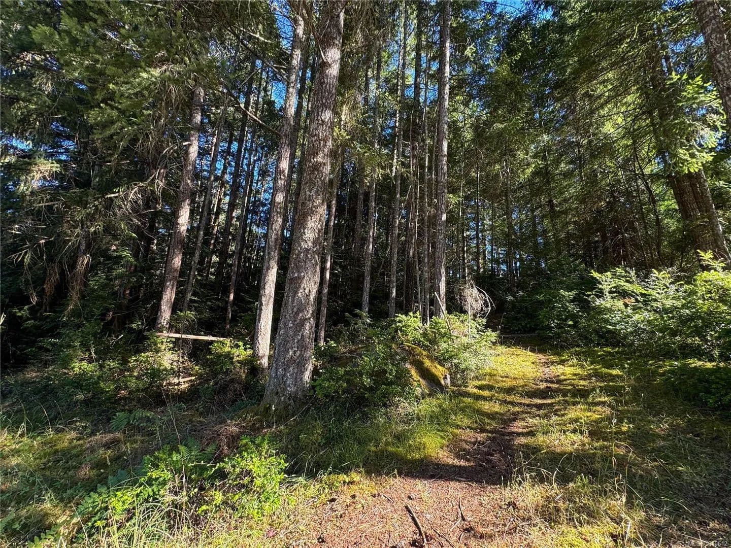 0.5 Acres of Land for Sale in Gabriola Island, BC - Canada