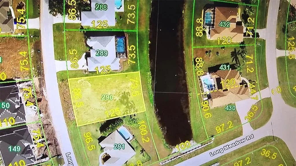 Vacant Land in Rotonda West - Florida, 33947