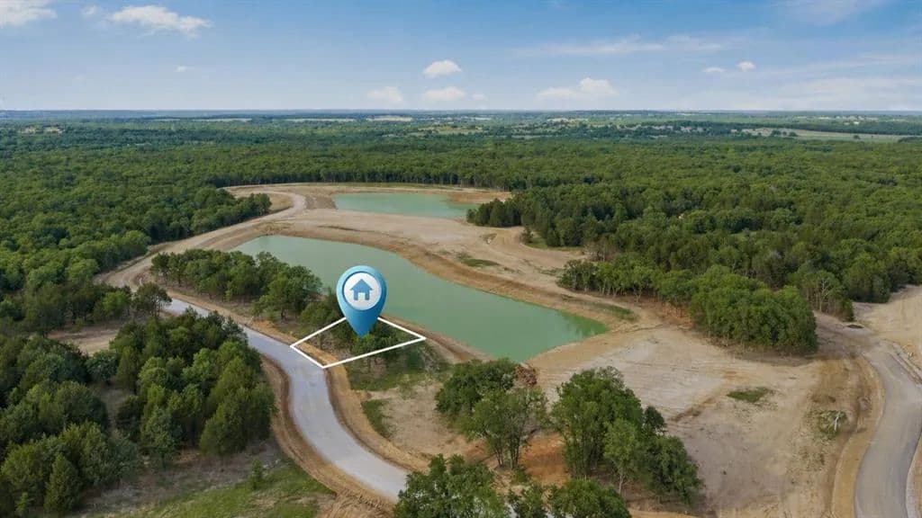 Vacant Land in Whitesboro - Whitesboro, Texas, 76273