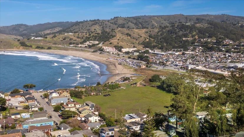 Vacant Land in Pacifica