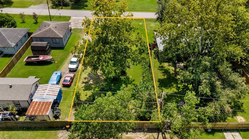 Property from 1514 2nd Street - KW