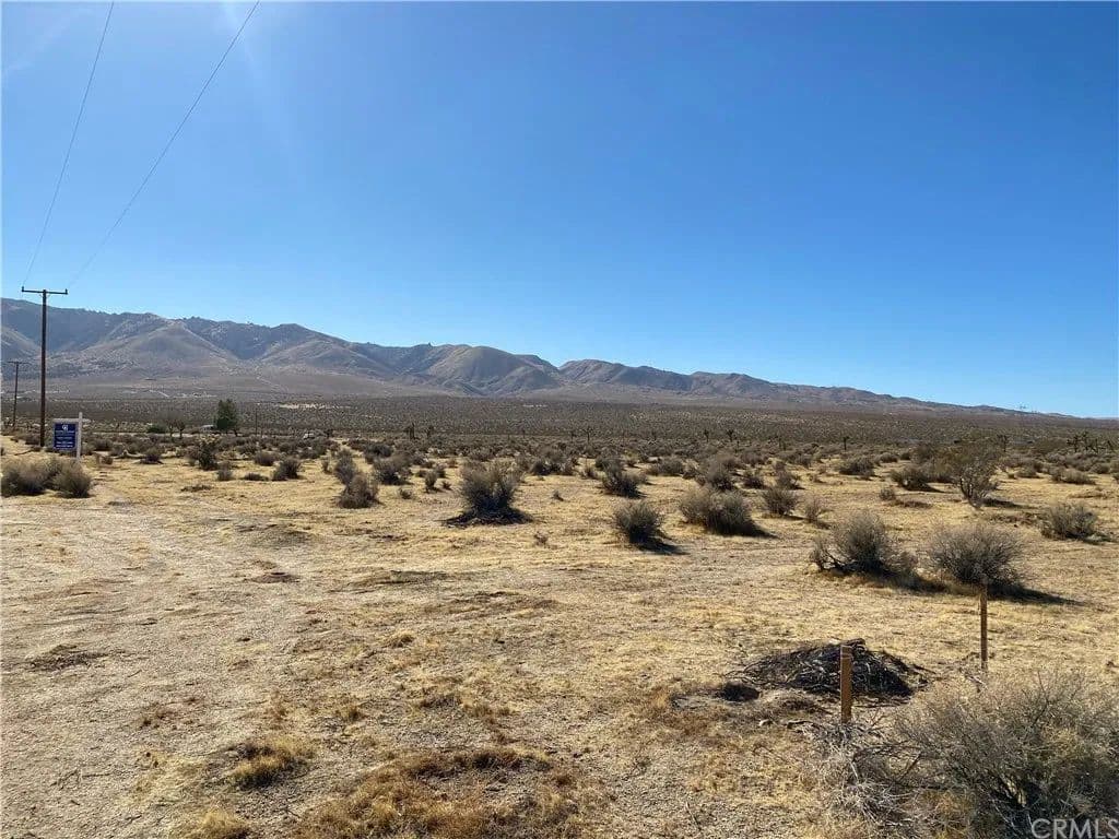 Lots & Land-Other in Apple Valley - Apple Valley, California, 92308