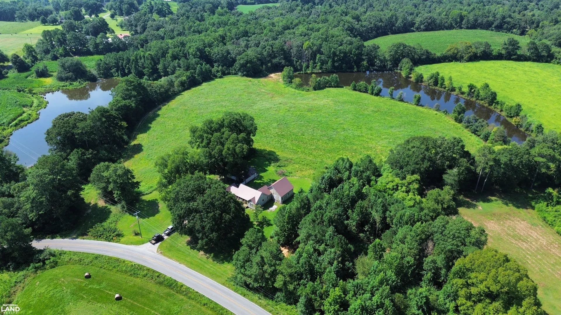 Home with Wooded Acreage - Horton, Alabama, 35980