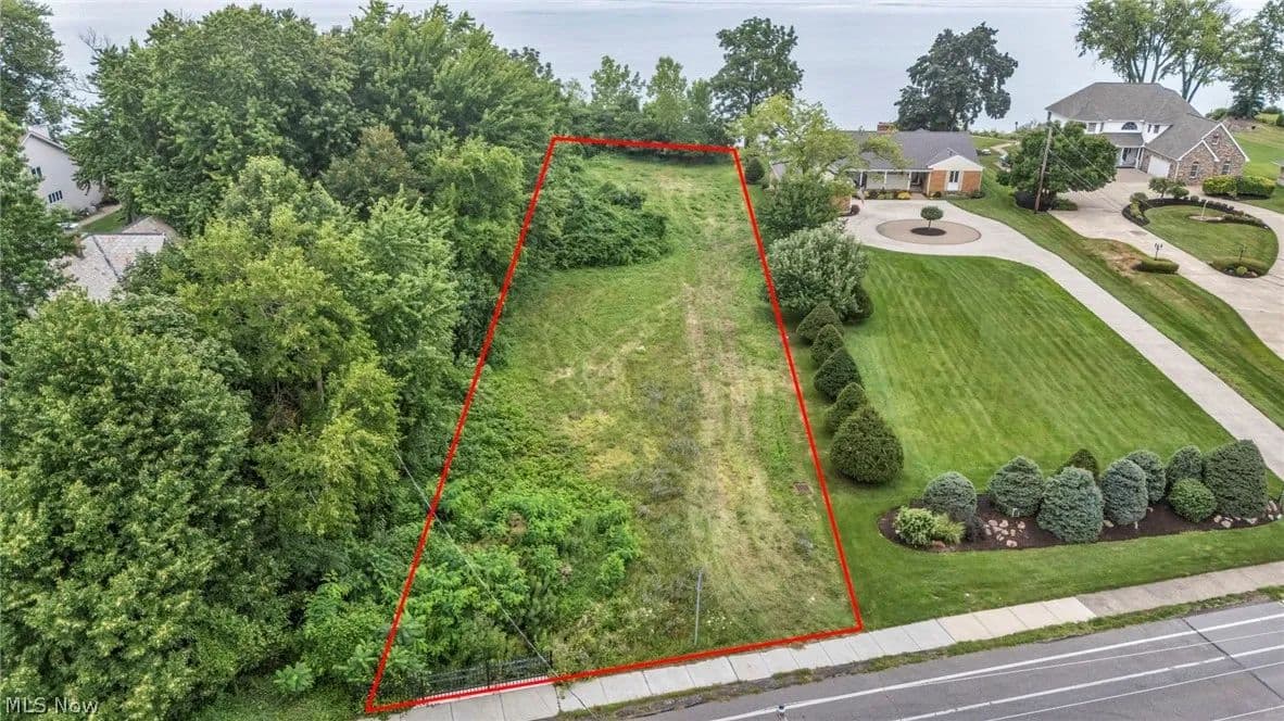 Vacant Land in Sheffield Lake - Sheffield Lake, Ohio, 44054