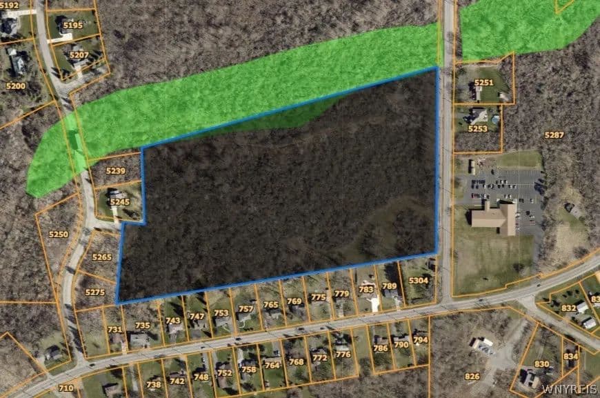 Vacant Land in Lewiston - Lewiston, New York, 14092