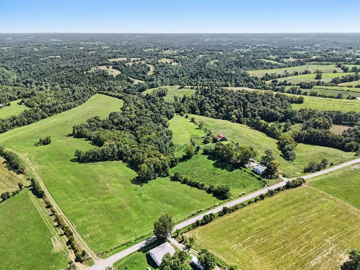 90 Acres of Land for Sale in Jonesville, KY - Jonesville, Kentucky, 41052