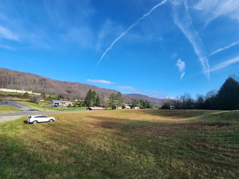 Land -Agricultural (Not Zoned) in Rose Hill