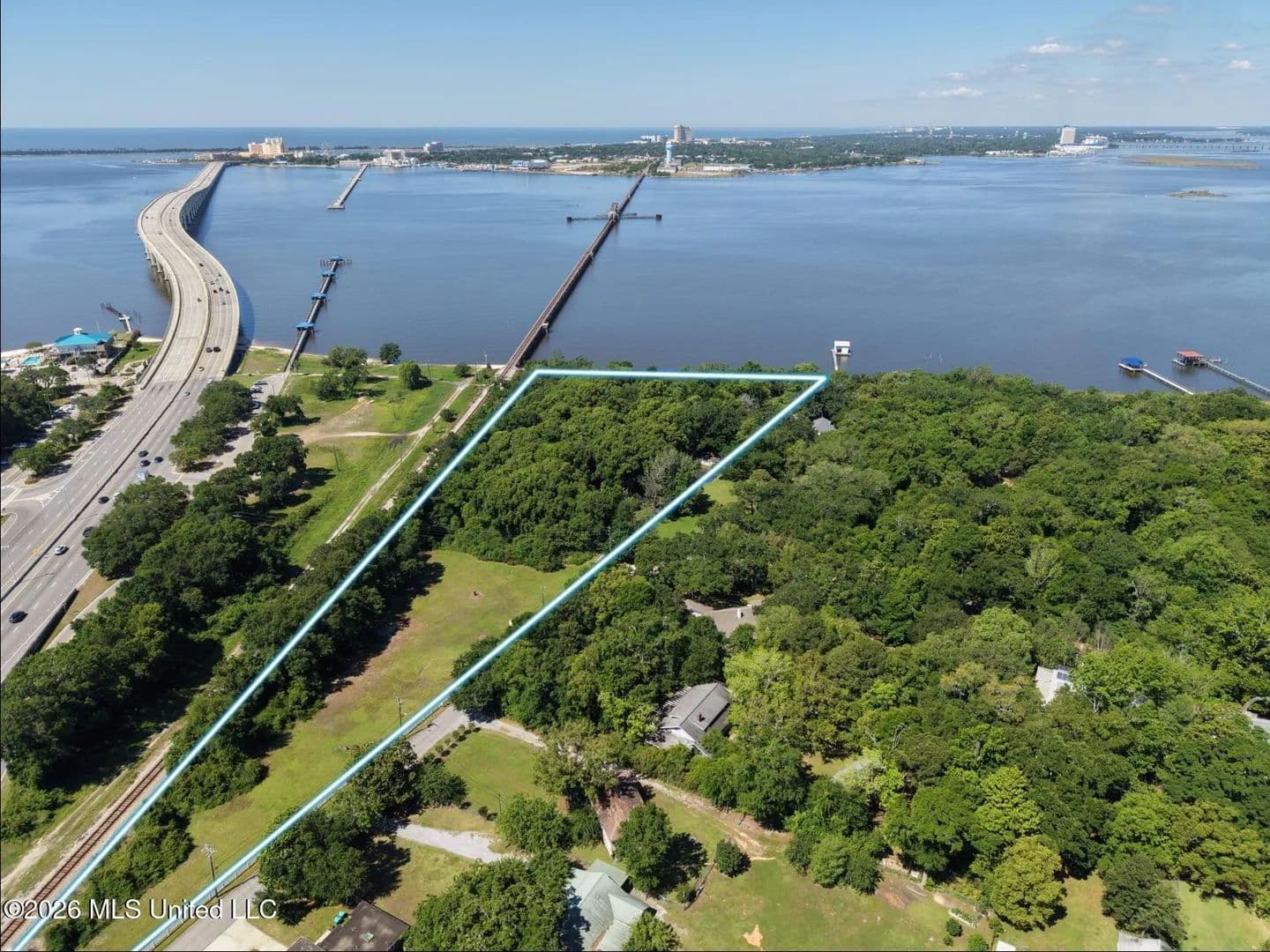 Property from Lovers Lane - KW - Ocean Springs, Mississippi, 39564