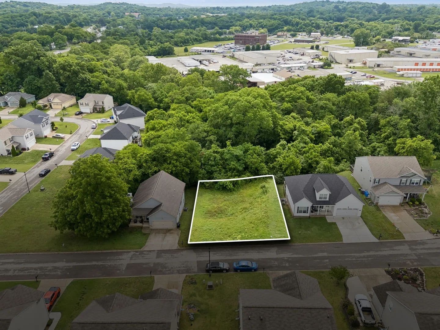 Property from 1243 Oxford Village Cv - KW - Columbia, Tennessee, 38401