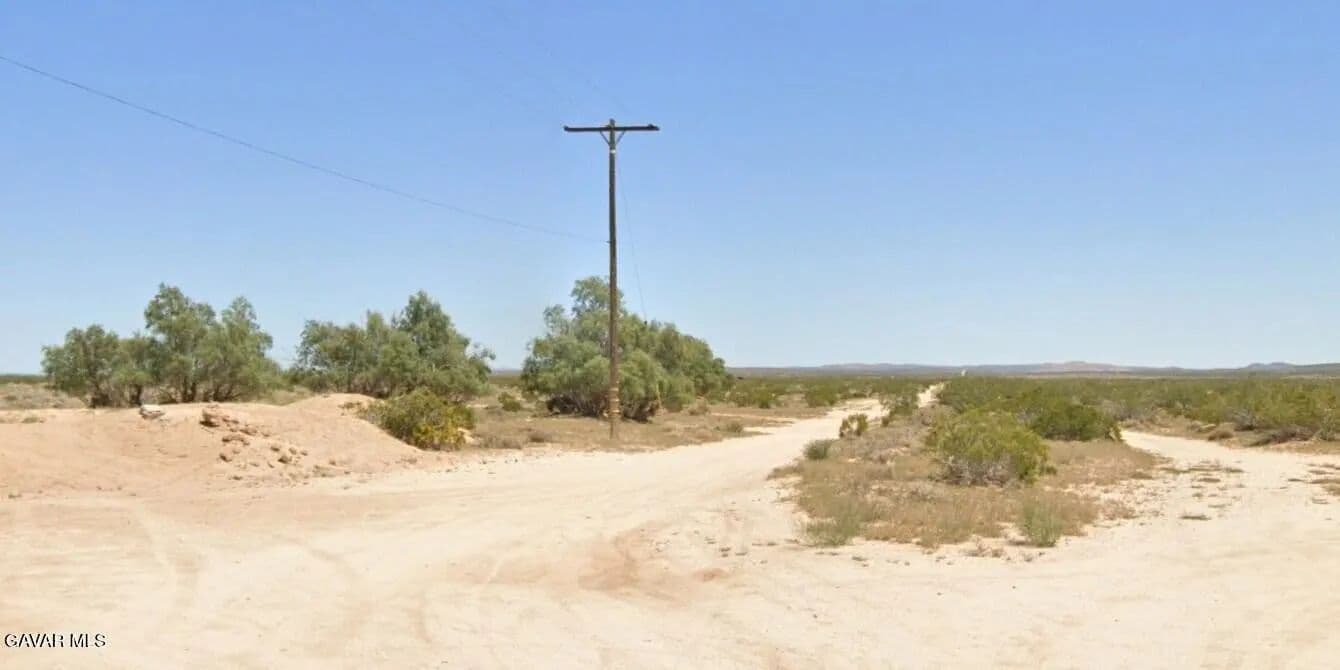 Lots & Land-Other in North Edwards - North Edwards, California, 93523