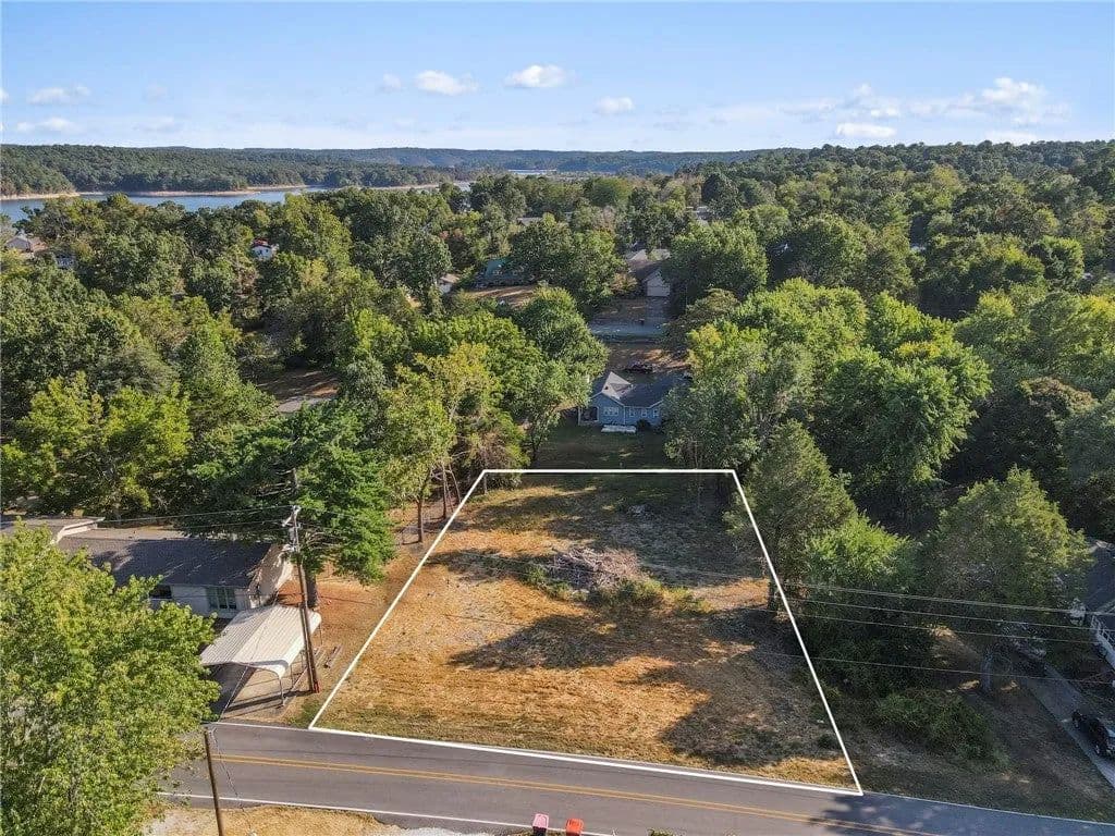 Lots & Land-Other in Rogers - Rogers, Arkansas, 72756