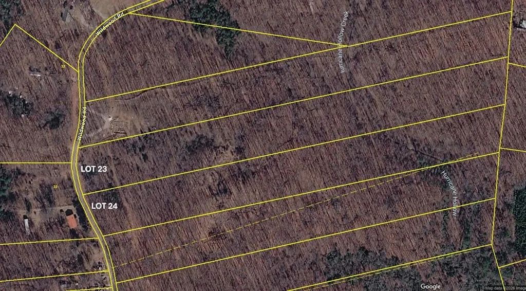 8.02 Acres of Land for Sale in McMinnville, Tennessee - McMinnville, Tennessee, 37110