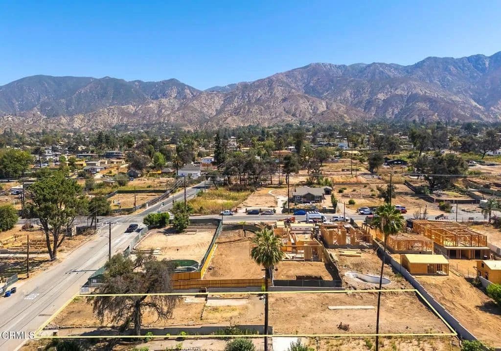 Vacant Land in Altadena - Altadena, California, 91001