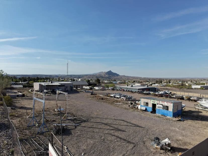 Land -Industrial in Elephant Butte