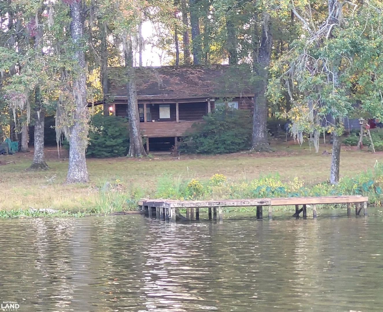 Holy Ground River Retreat Log Cabin Getaway - Lowndesboro, Alabama, 36752